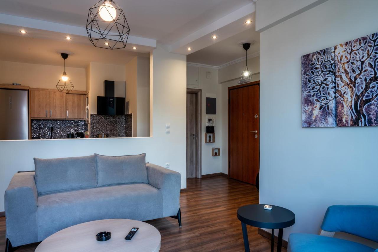 Luxury Apartment Overlooking The Citadel Of Tsakas Афины Экстерьер фото